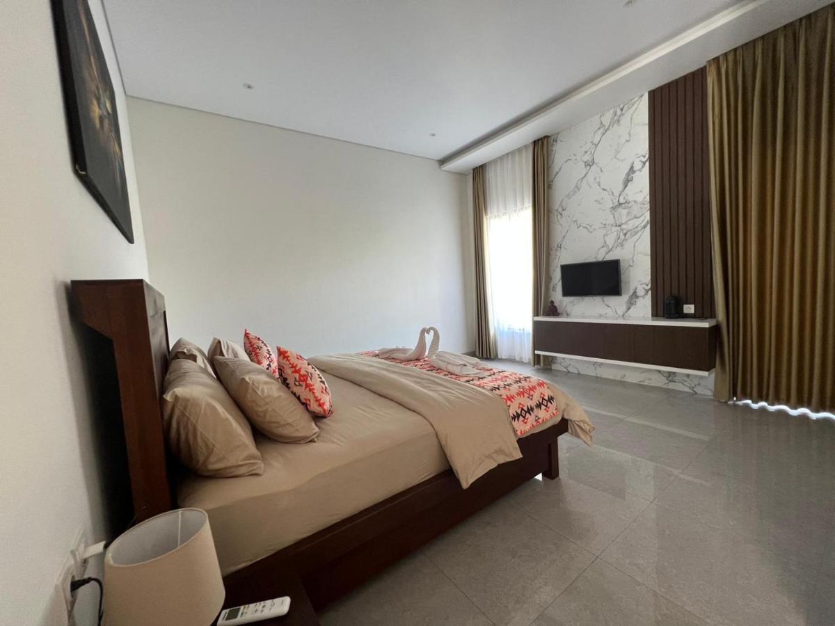 Villa Niang Ando Labuan Bajo Rum bild